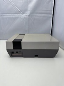 NES Console 2 Controllers - Zapper & Mario Bros./Duck Hunt Tested No Power Cord