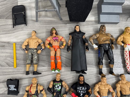 HUGE WWE WRESTLING ACTION FIGURES LOT MATTEL BASIC ELITE ACCESSORIES BELT CASKET - Picture 4 of 15