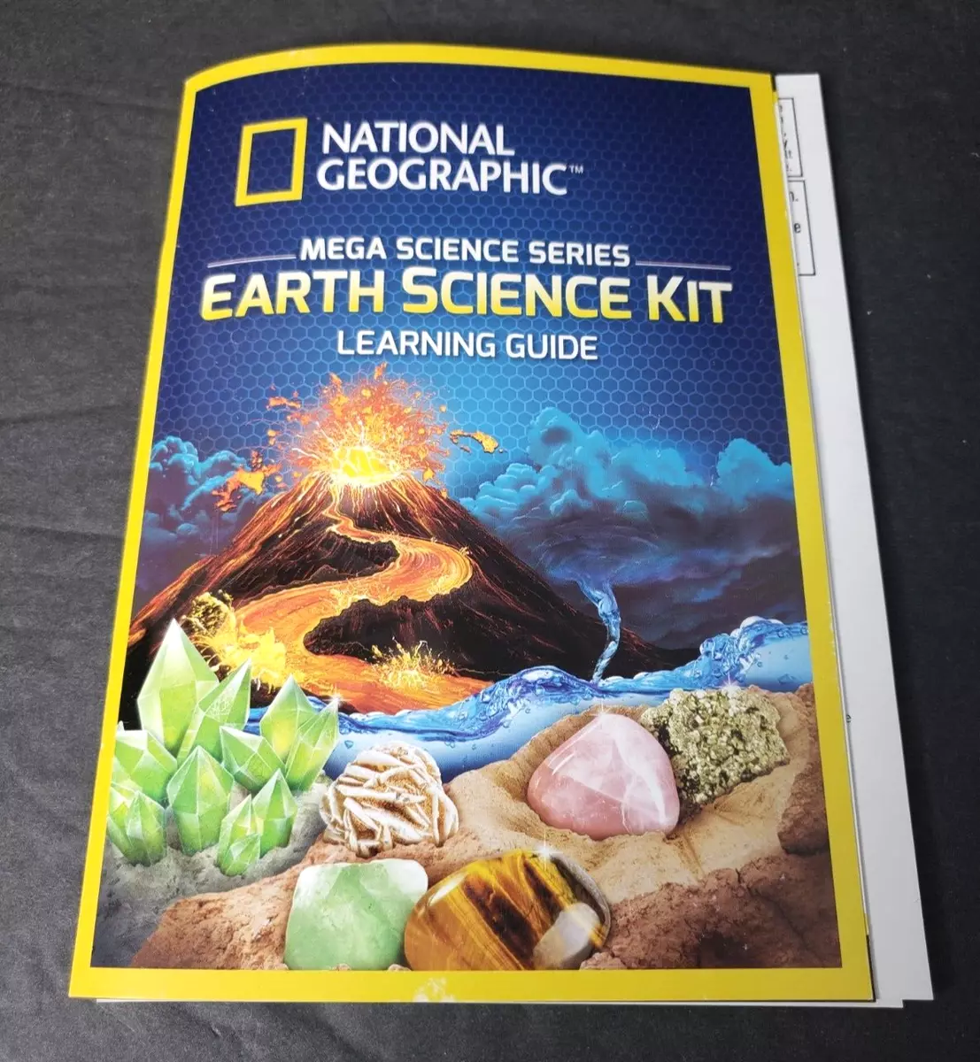 National Geographic Earth Science Kit - Over 15 Science Experiments STEM  New 816448027611