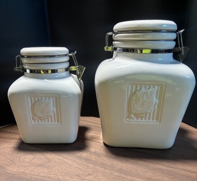 Gibson Fallbrook Ceramic Leaf-Embossed Kitchen Canisters Set Of 2 VTG 1990s