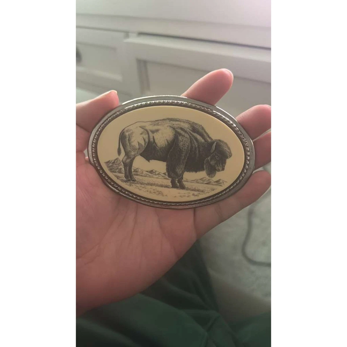 American Indian BISON Buffalo Belt Buckle New Vintage 1997 oval Gold Black Gift Casting Brass Buffalo Skull Belt Buckle, Personalized Metal  main image 3
