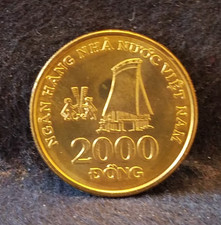 2003 Vietnam (Socialist) 2000 dong, 1-year type, bright UNC/BU, KM-75 (VT3)