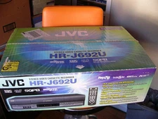NEW JVC HR-J692U 4 Head HiFi Stereo SQPB video cassette recorder VHS Player VCR