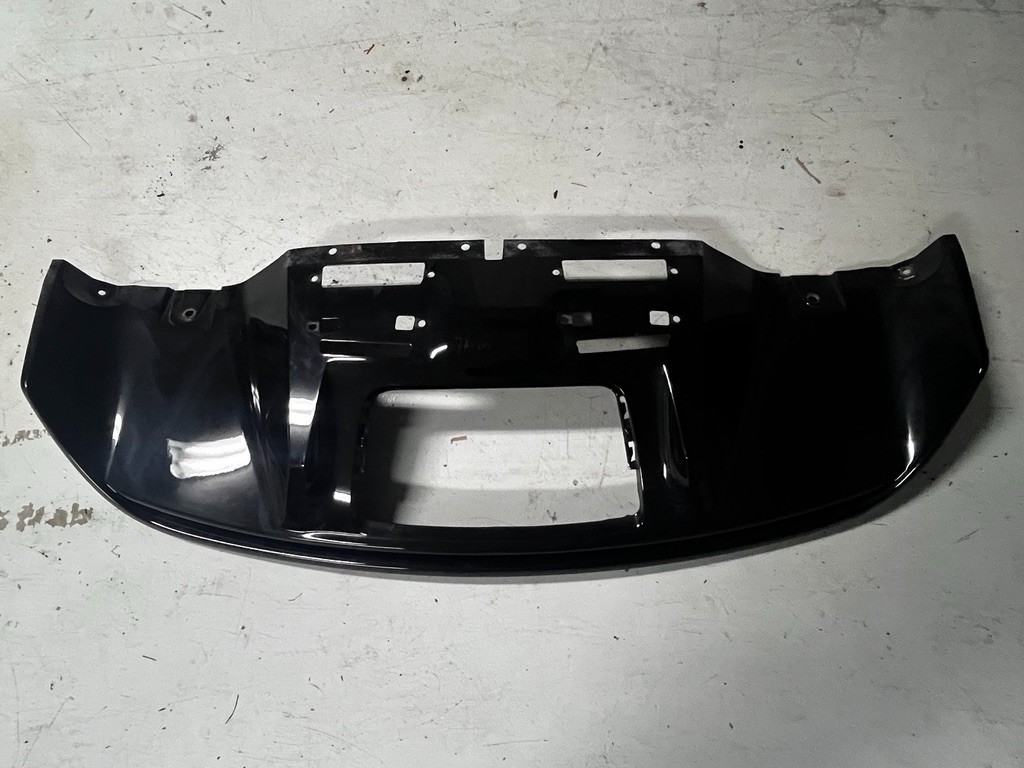 Audi  R8 rear lower diffuser / First Generation