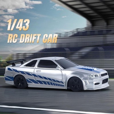 1/43 RC Racing Car R34 Drift Fahrzeug 4WD RTR Mini Auto Spielzeug 2.4G Batterie