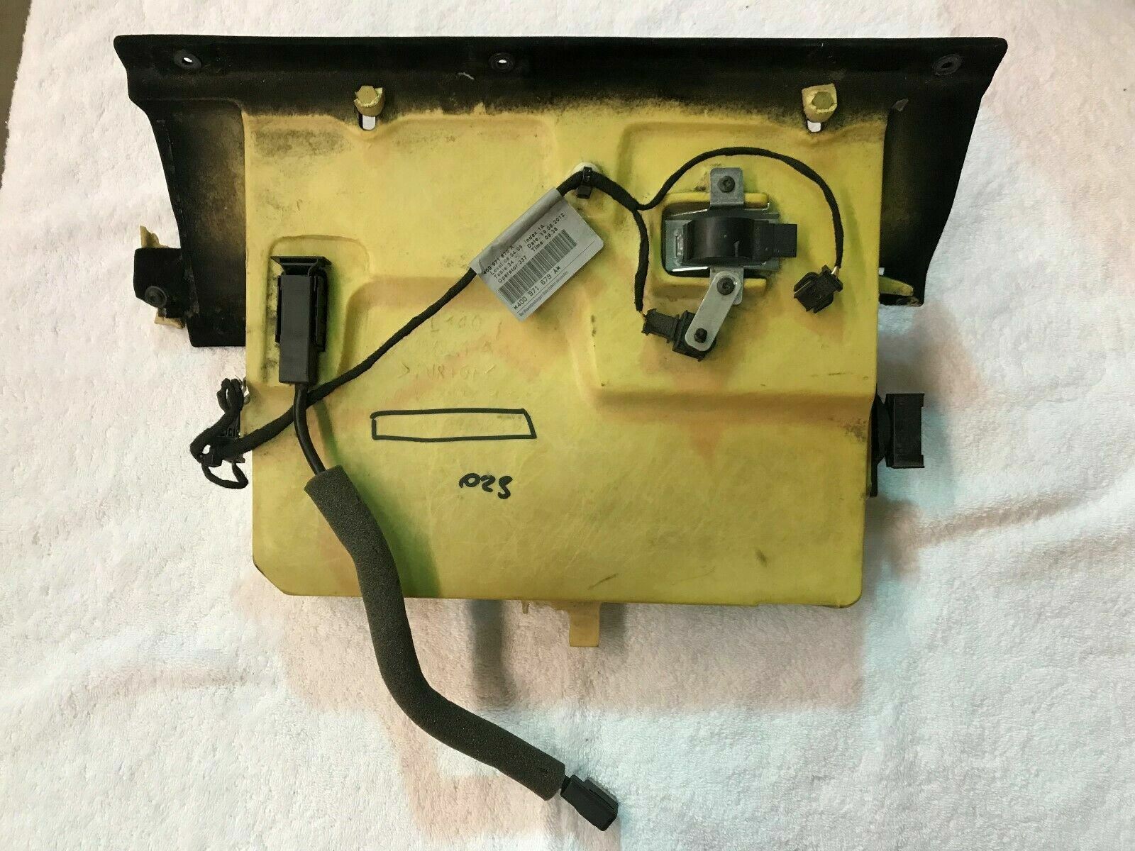 LAMBORGHINI GALLARDO 560 LOWER RIGHT DASHBOARD ASSEMBLY GLOVE BOX OEM 401857924D