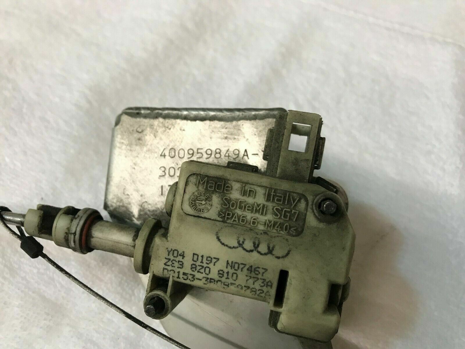 LAMBORGHINI GALLARDO COUPE FUEL FILLER OPENING CABLE WITH ACTUATOR OEM 400809977