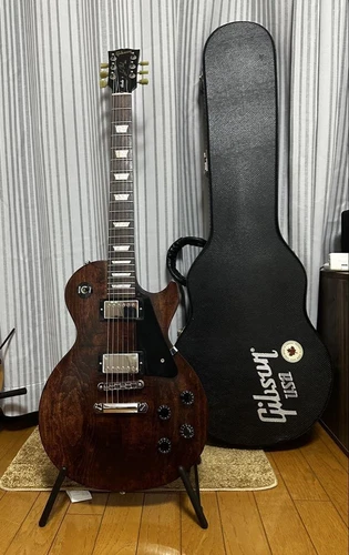Gibson Les Paul Studio 2011 Mahogany Electric Guitar Brown with Hard Case Used