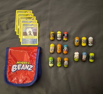 Mighty Beanz Grab Bag #3 (2003 Series 1,2,3,4,5 , Moon Quest Cards, Carry Case)