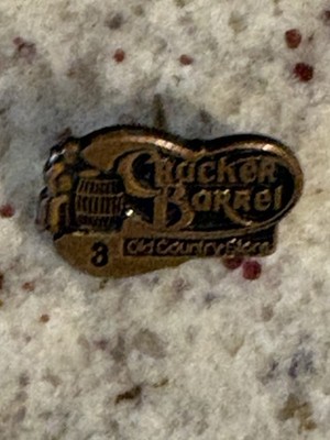 Vintage Cracker Barrel Year  Employee Lapel Pin Gold Tone Collectible