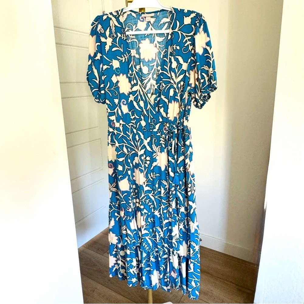 Women's V Neck Short Sleeve Tiered Boho Wrap Tie Blue Midi Floral Dress Size XL