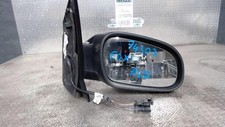 Retroviseur droit (ou coque) Volkswagen FOX