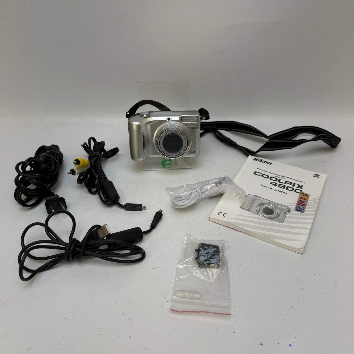Nikon COOLPIX 4800 Digital Cameras for Sale | Shop New & Used