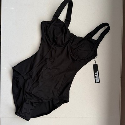 TA3 Lifty Swim One Piece Summer Beach Vacation Swimsuit Size XS Reg/Long H/I Cup