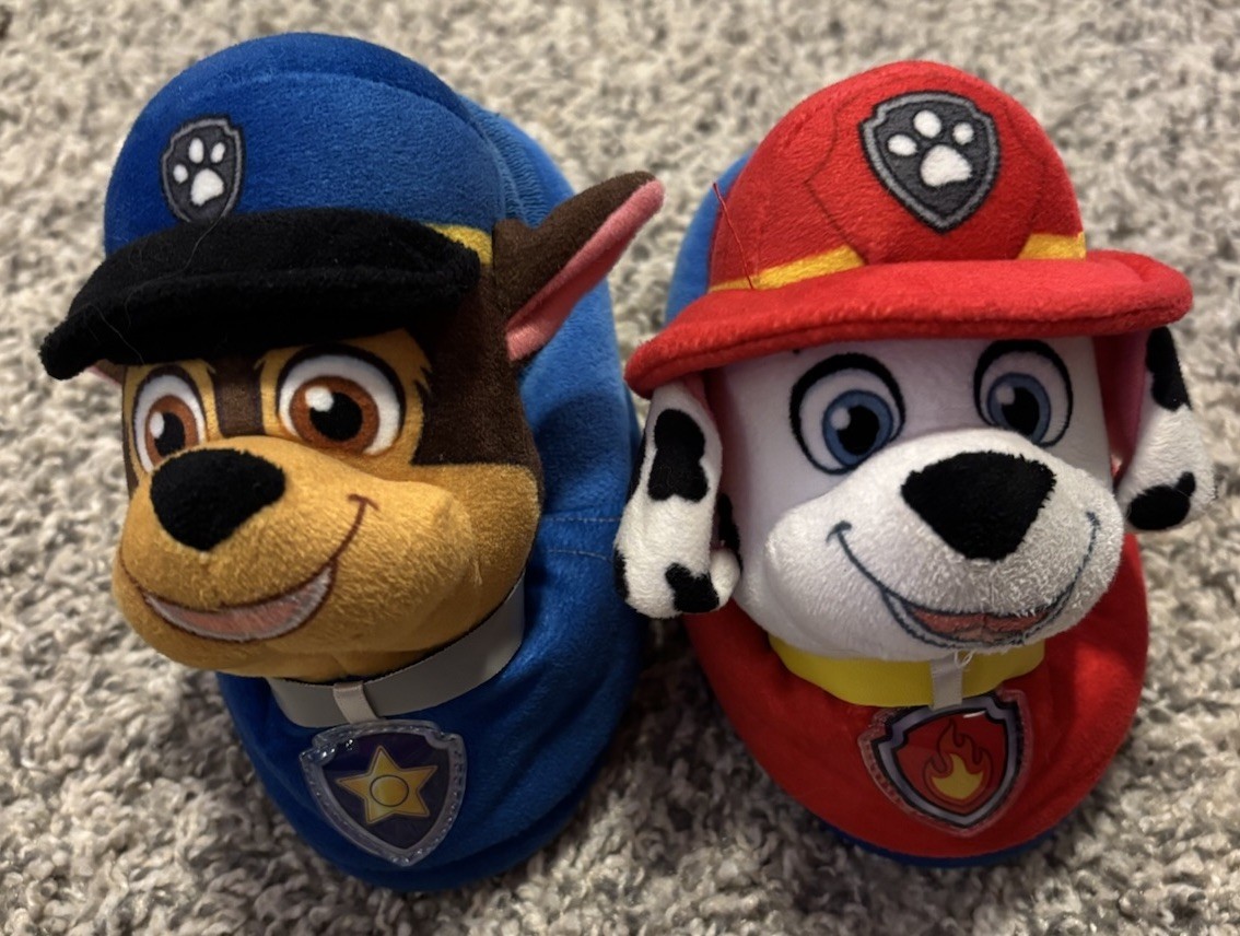Kid’s PAW PATROL Plush House Shoes Light Up Slippers Size 7/8-image