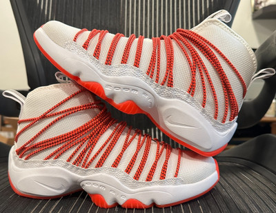 Size 7m - Nike Zoom Cabos White Infrared - Brand New
