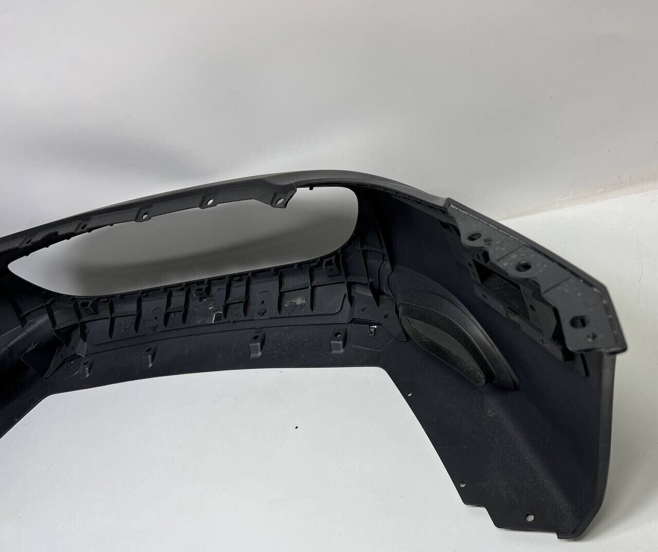 2009 2010 2011 2012 2013 2014 FERRARI CALIFORNIA FRONT BUMPER COVER USED OEM