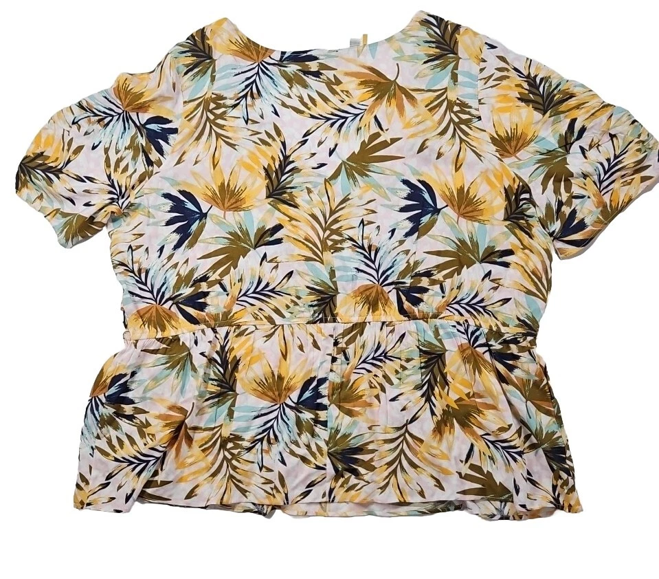 Blusa para mujer Jessica Simpson estampado tropical manga corta talla 3X nueva con etiquetas Foto 3 de 4