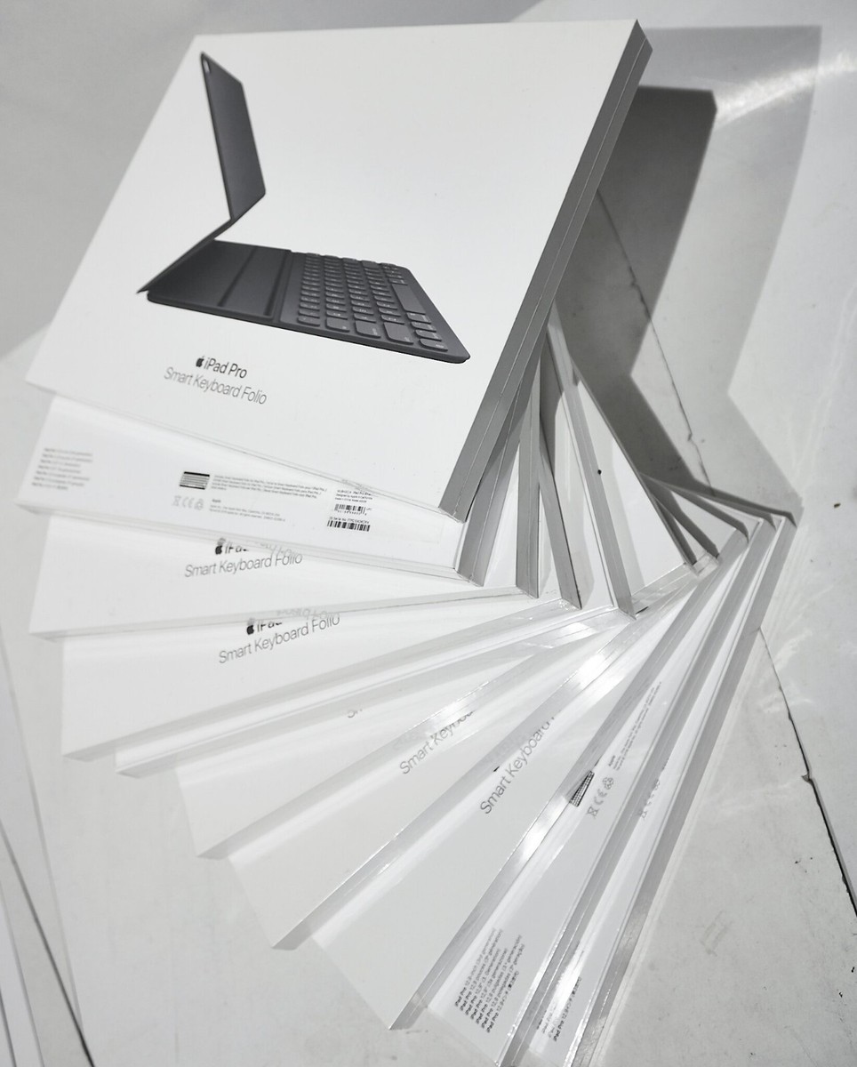 ✓ Apple Smart Keyboard for 12.9