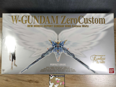 BANDAI PG XXXG-00W0 Wing Gundam Zero EW 1/60 Scale kit Gundam W