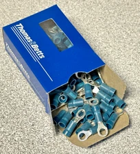 NEW Box of 100 Thomas & Betts Sta-kon 14RB-10X Ring Terminals 18-14 AWG #10 stud