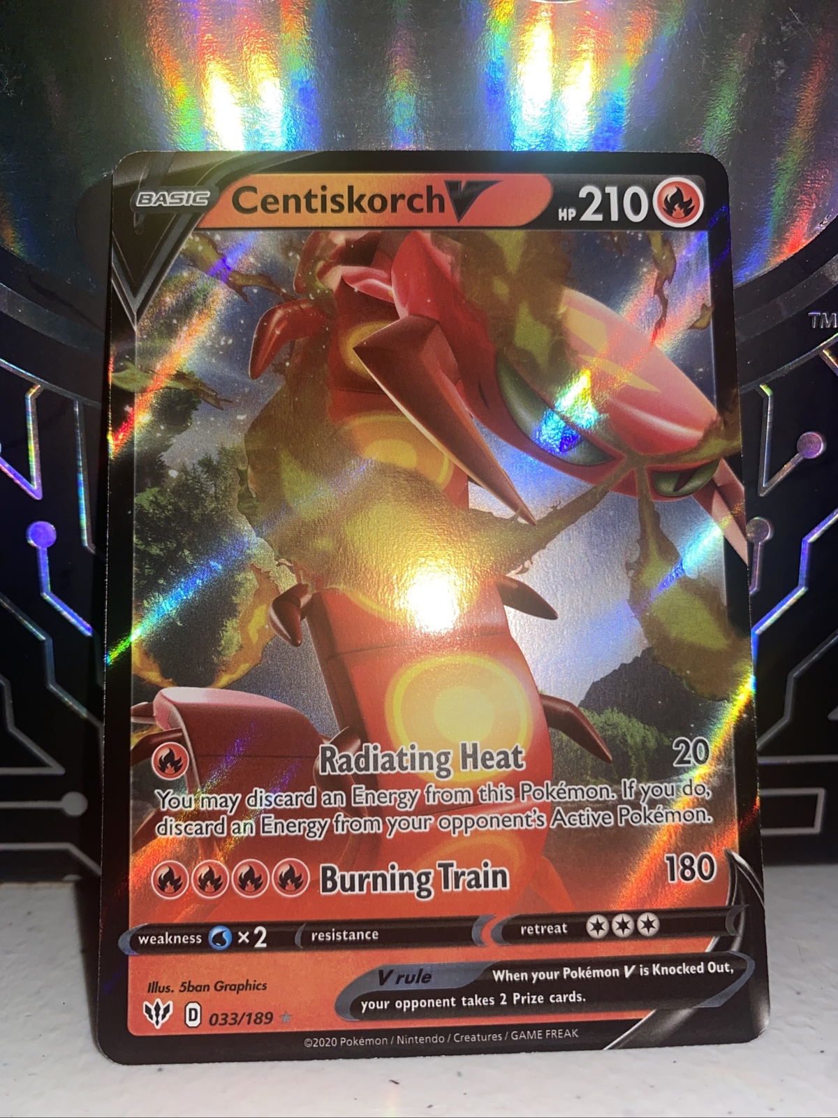 Centiskorch V 033/189 - Darkness Ablaze - Pokemon TCG - Holographic - NM