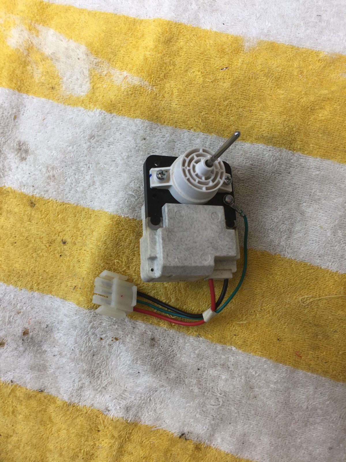 242077705 Evaporator Fan Motor free shipping