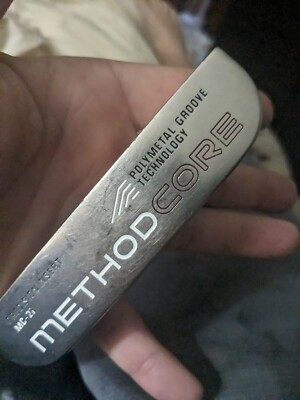 Right Nike Method core mc2i putter.35.8 ength