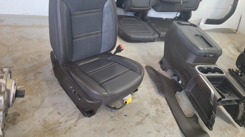 2020-2023 GMC Sierra 2500-3500 Front & Rear Denali Seats w/Console **SEE NOTES** - Picture 8 of 23