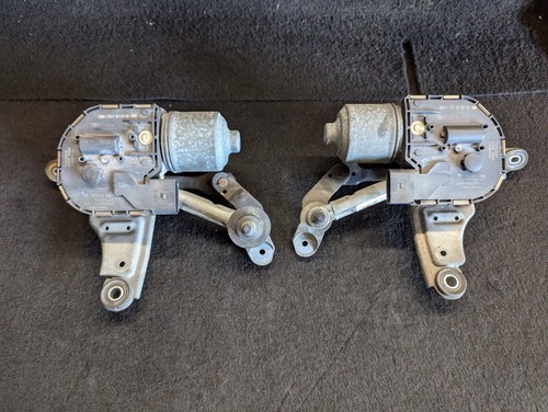 10-15 MK3 FORD GALAXY & MK1 S-MAX PAIR OF FRONT RIGHT LEFT WIPER MOTORS LINKAGES - Picture 1 of 9