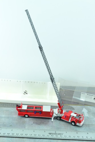Busch 46023 LaFrance Fire Department ladder Engine HO 1:87 Scale - Picture 3 of 4