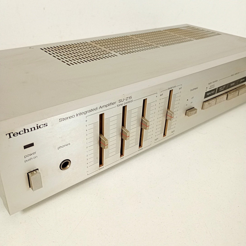 Technics SU-Z15 Stereo Integrated Amplifier - Parts Only