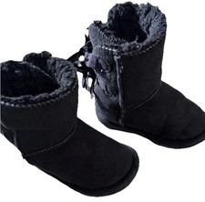 UGG Bailey Bow Toddler Boots Black Sheepskin Girls Approx Size 8 Winter