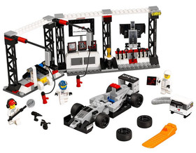 LEGO Speed Champions 75911 McLaren Mercedes Pit Stop 332pcs NEW Sealed Retired