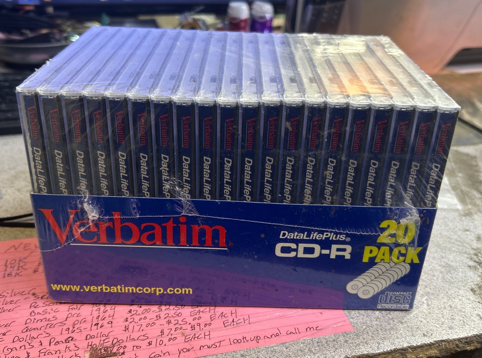 Verbatim Data Life Plus CD-R w/Cases Pack of 20  80 Min 700 MB 