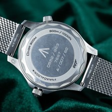 2022 Omega Seamaster Diver 300M James Bond 007 NTTD Mesh 210.90.42.20.01.001 B&P 10