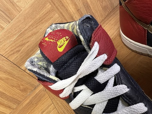 VNTG🔥 Sz 9 - Nike Dunk High Premium Red Black Gold Volt 2007 316424-691 Shoe - Picture 8 of 13