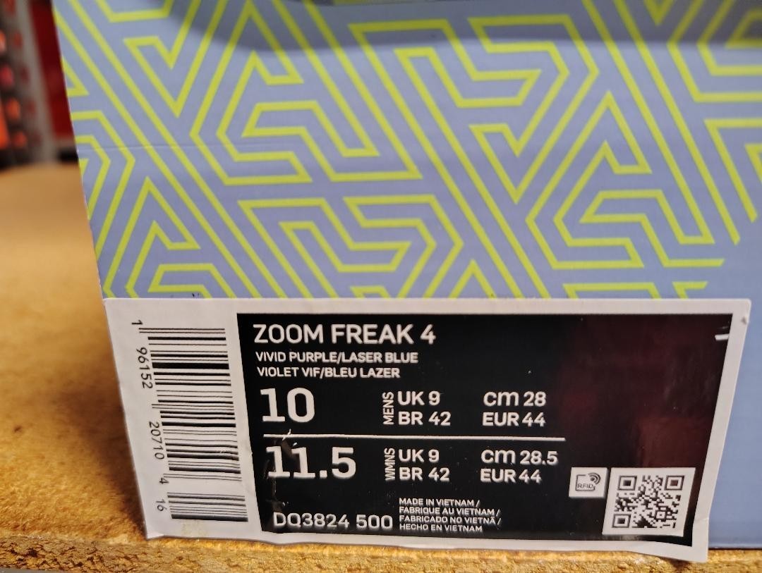 Nike Zoom Freak 4 Men Shoes Vivid Purple Laser Blue DQ3824 500 Size 10 thumbnail 6