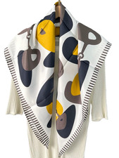 35"x35"Brown Art Print Pure Mulberry Twill Silk23momme Double-sided Scarf88x88cm