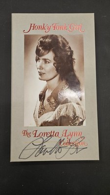 Loretta Lynn Signed 1994 MCA Honky Tonk Girl 3 CD Box Set Autographed Photo Book