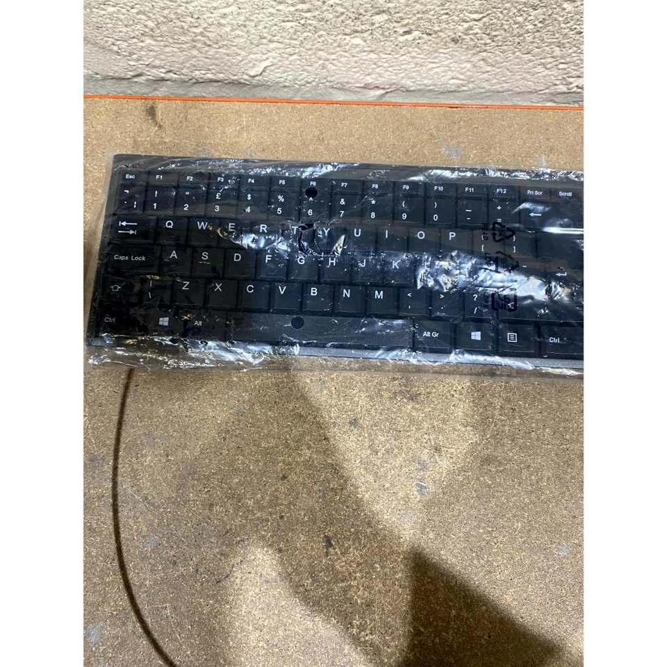 ASUS U79K Keyboard Black 2.4G Wireless Quiet Keys QWERTY (Standard) for Desktop - Image 3 of 4