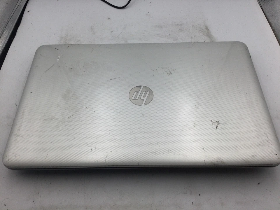 HP PAVILION 17-E110DX - FOR PARTS - AMD A8 - NO RAM - 17" -READ DESCRIPTION- BB - Image 4 of 4
