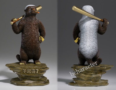 TONGSHIFU ''Gangdom Flat Head Brother'' Brass Honey Badger Collection Model Gift