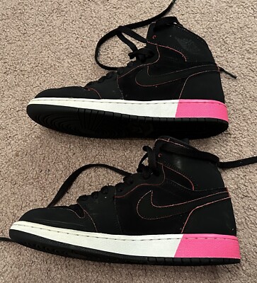 靴 NIKE JORDAN1 RETRO HIGH BLACK HYPER PINK GS) Air Jordan 1 Retro High 'Black Hyper Pink' 332148-019