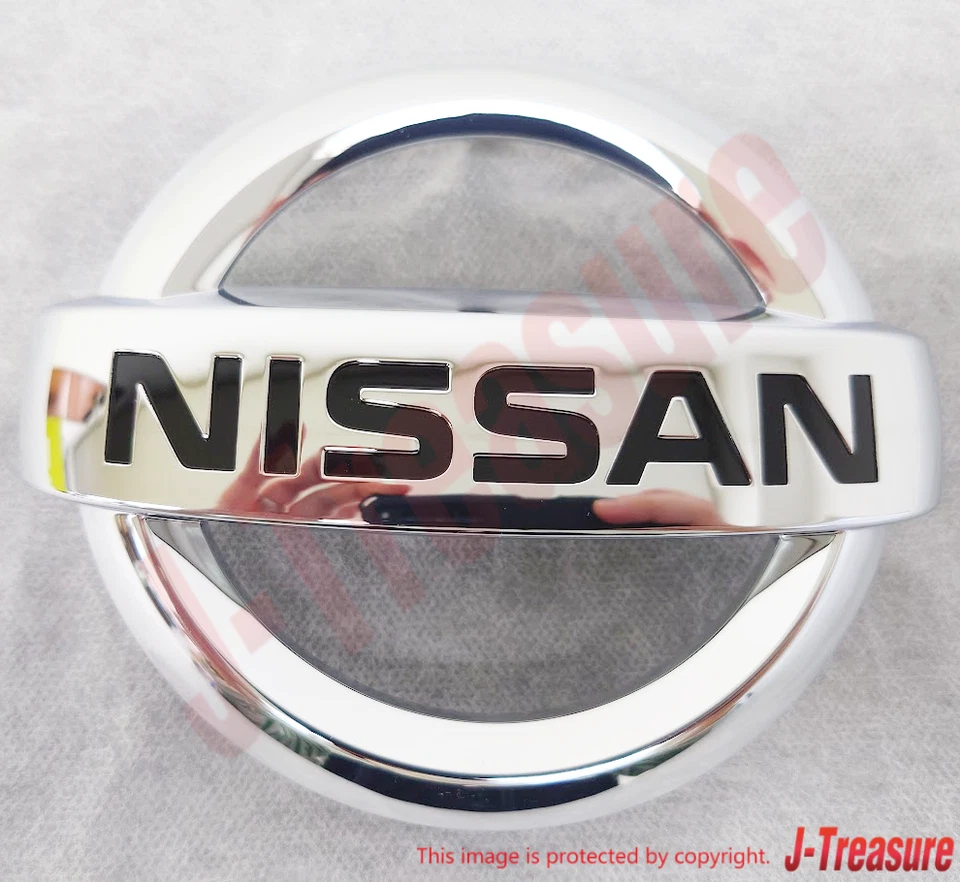 NISSAN VERSA NOTE E12X 2014-2019 Genuine Front Emblem 62890-3VA2A OEM - Изображение 2 из 4