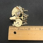 Picture 5 of 6