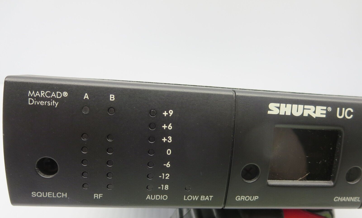 Shure Brothers Inc. (Shure) UC4-UB Wireless Receiver W/Antennas