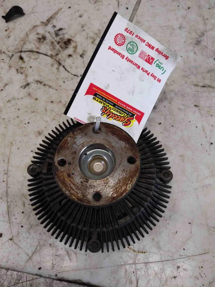 Conjunto de embrague ventilador Nissan Truck D21U 1990-1997 4 cilindros solo OEM 2108286G0A Foto 2 de 2