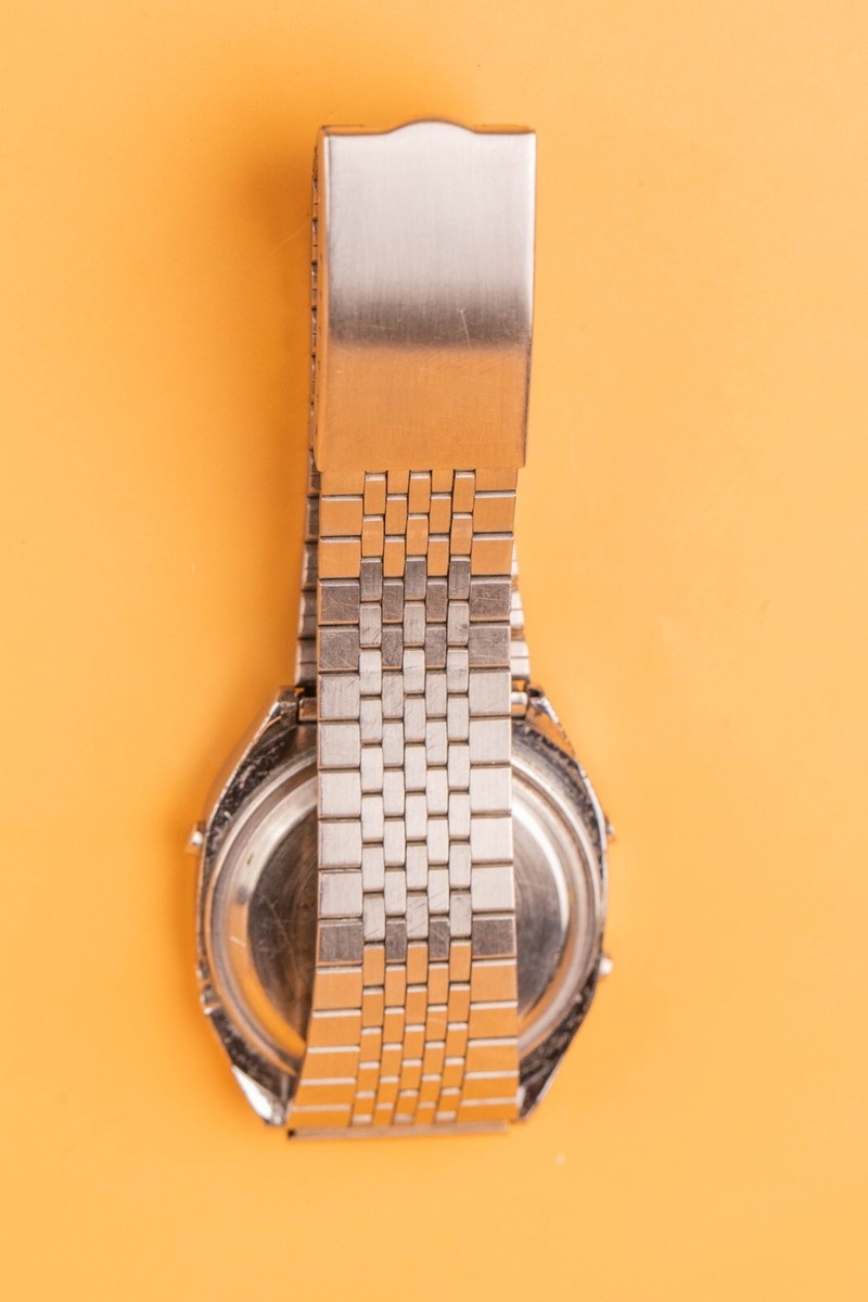 時計 CASIO A201 103 s-l1200.jpg