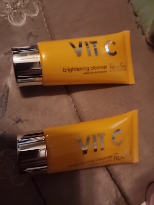NEW Rodial Vit C Brightening Cleanser 20ml   0.6 fl oz ~TRAVEL SIZE~ FOIL 2 Pack